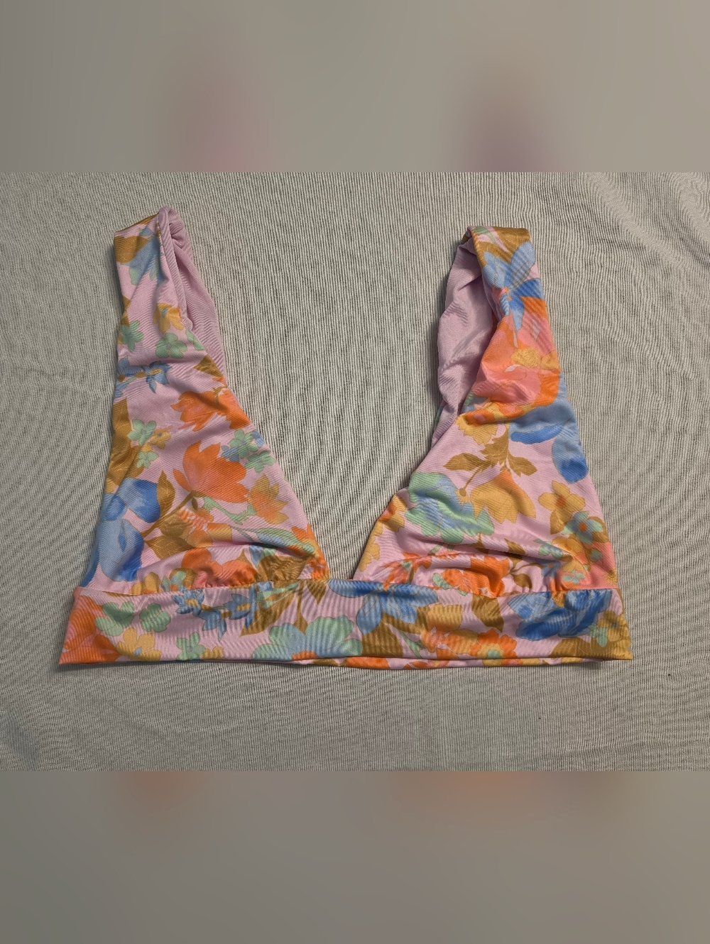 NWOT Billabong Bikini Top Size XXL